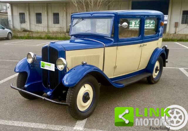 Image 1/10 of Renault Monaquatre (1932)