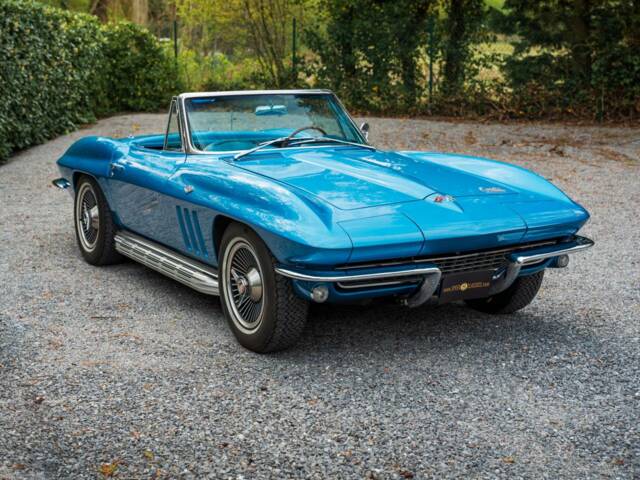 Imagen 1/19 de Chevrolet Corvette Sting Ray (1966)