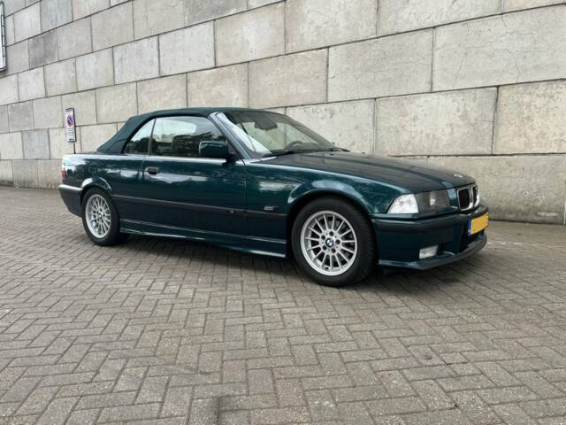 Image 1/8 of BMW 325i (1995)