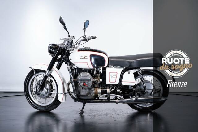 Bild 1/30 von Moto Guzzi V 7 (1967)