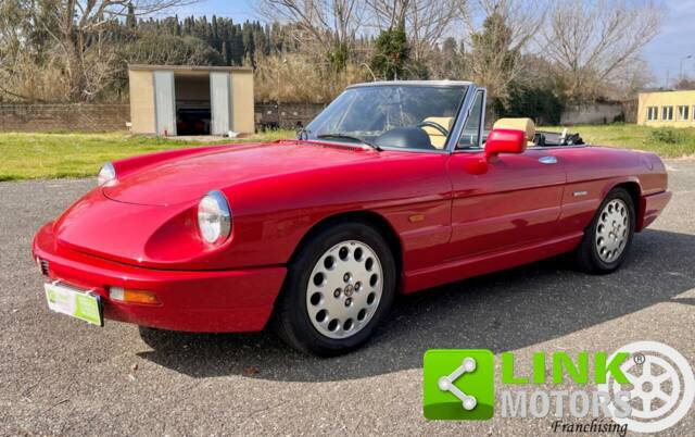 Image 1/10 of Alfa Romeo 2.0 Spider (1990)