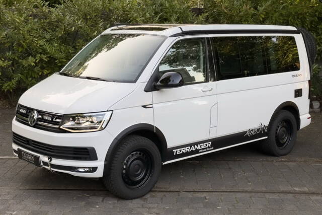 Afbeelding 1/32 van Volkswagen T6 Multivan 2.0 TDI (2017)