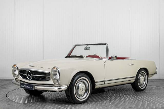 Immagine 1/50 di Mercedes-Benz 230 SL (1964)