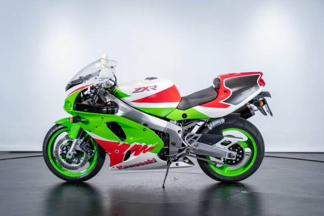 Image 1/32 de Kawasaki DUMMY (1993)