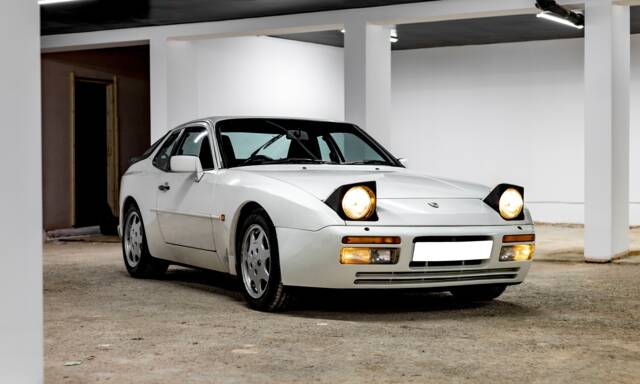 Image 1/30 of Porsche 944 S2 (1989)