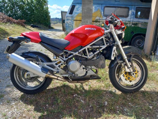 Image 1/8 of Ducati DUMMY (2002)