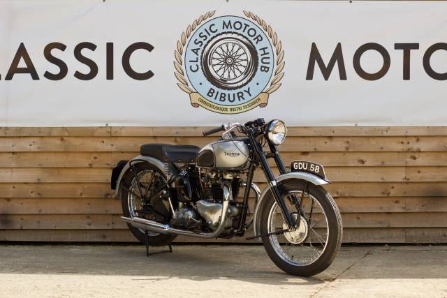 Immagine 1/13 di Triumph DUMMY (1947)