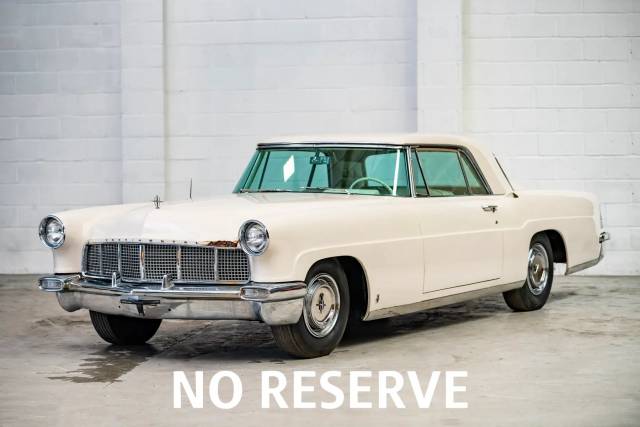 Afbeelding 1/8 van Lincoln Continental Mark II (1956)