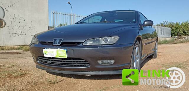 Afbeelding 1/10 van Peugeot 406 Coupé 3.0 V6 (1999)