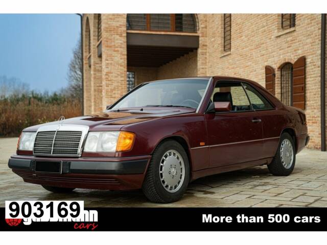 Image 1/15 of Mercedes-Benz 300 CE-24 (1991)