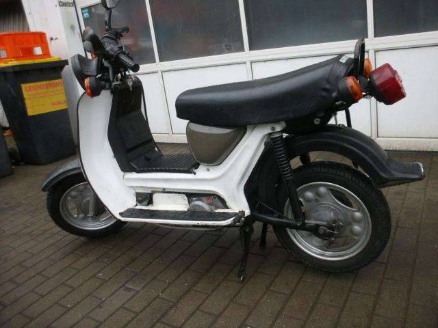 Image 1/15 de Simson DUMMY (1988)