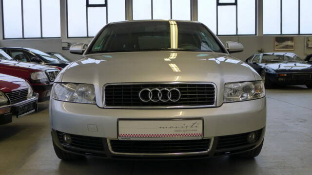 Imagen 1/35 de Audi A4 2.0 (2001)