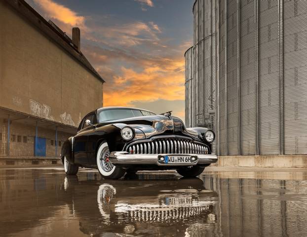 Image 1/26 of Buick 50 Super Custom (1949)