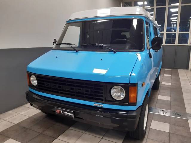 Image 1/15 of Bedford CF 250 (1983)