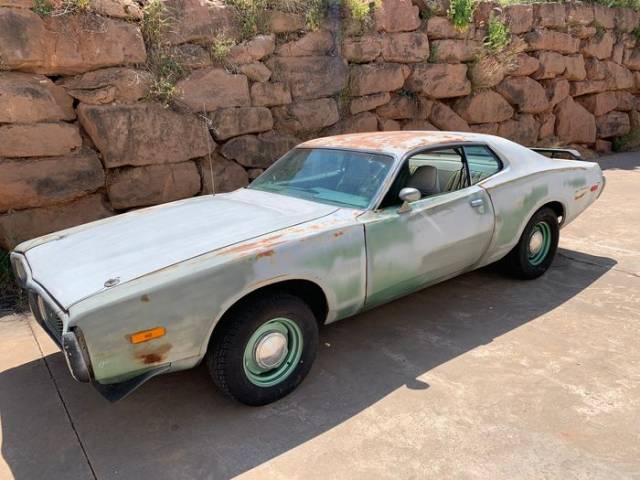 Imagen 1/9 de Dodge Charger SE 360 (1974)