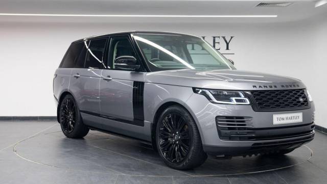 Bild 1/26 von Land Rover Range Rover 3.0D Westminster Black (2021)