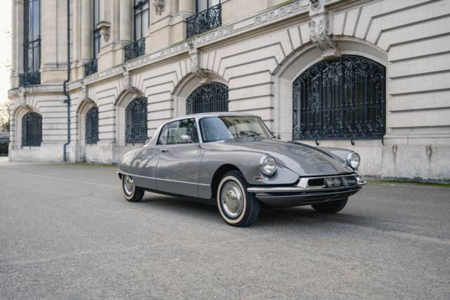 Bild 1/49 von Citroën DS 21 Grand-Palais (2019)