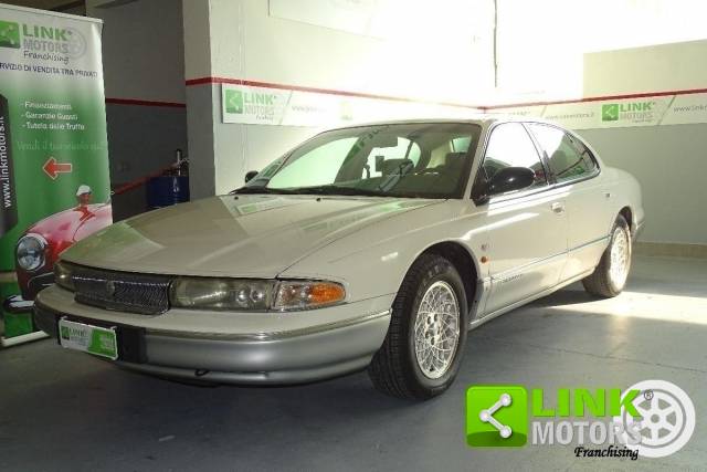 Bild 1/20 von Chrysler New Yorker (1998)