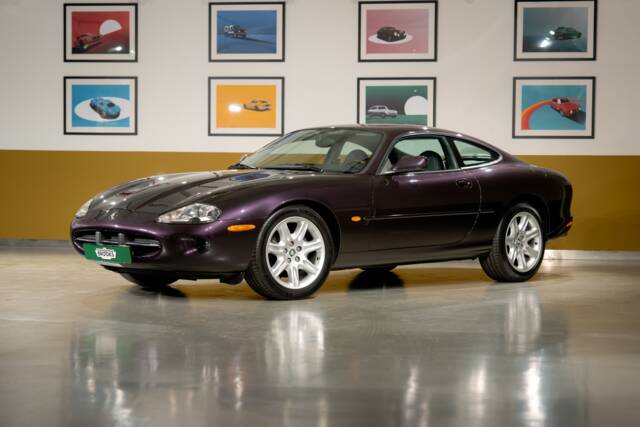 Image 1/43 of Jaguar XK8 4.0 (1999)