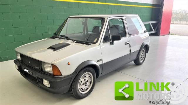 Image 1/10 de Innocenti De Tomaso (1979)