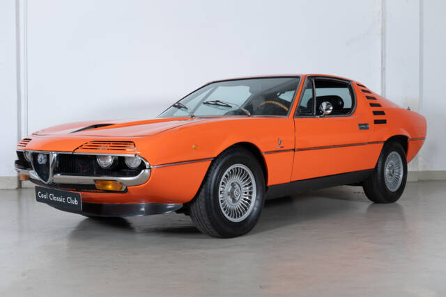 Image 1/25 of Alfa Romeo Montreal (1973)