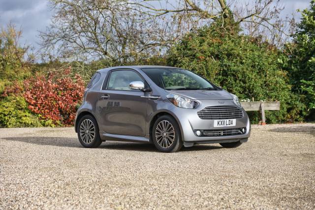 Image 1/24 of Aston Martin Cygnet (2011)