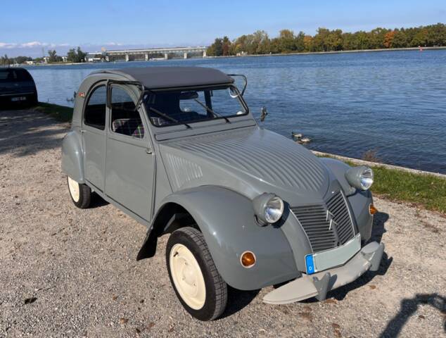 Image 1/13 of Citroën 2 CV (1958)