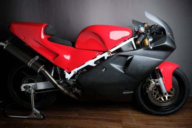 Bild 1/8 von Ducati DUMMY (1991)