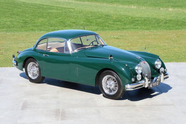 Image 1/50 of Jaguar XK 150 FHC (1959)