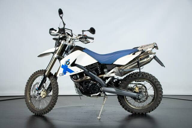 Image 1/50 of BMW DUMMY (2007)
