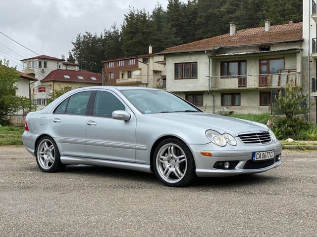 Imagen 1/7 de Mercedes-Benz C 55 AMG (2006)