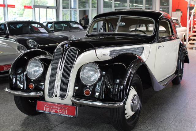 Imagen 1/19 de BMW 327 (1940)