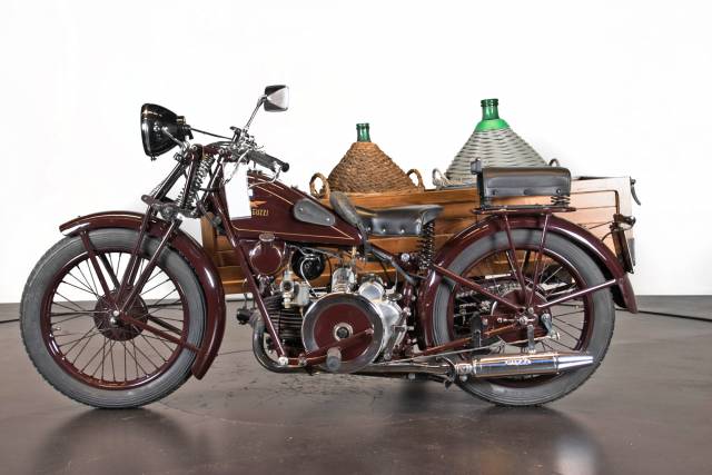 Image 1/50 de Moto Guzzi DUMMY (1932)