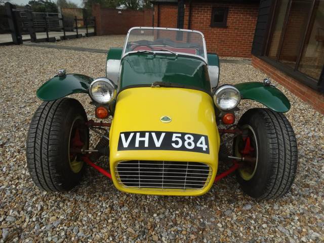 Image 1/11 of Lotus Super (1962)