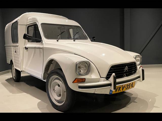 Image 1/48 of Citroën Acadiane (1984)