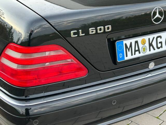 Bild 1/18 von Mercedes-Benz CL 600 (1998)