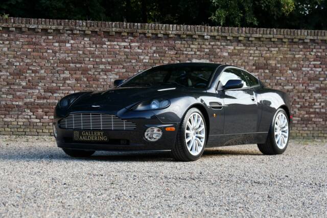Image 1/50 of Aston Martin V12 Vanquish (2003)