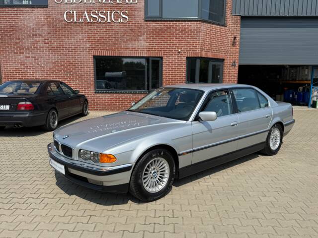 Afbeelding 1/27 van BMW 750iL (1998)