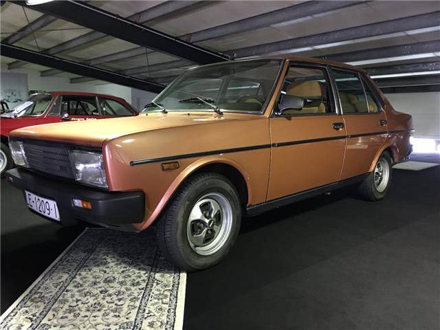 Imagen 1/15 de SEAT 131 Supermirafiori (1981)