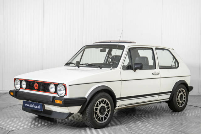 Immagine 1/50 di Volkswagen Golf Mk I GTI 1.8 (1983)