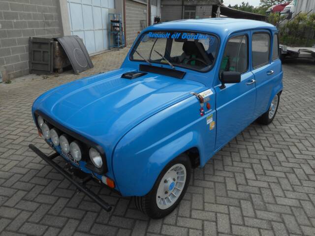 Image 1/98 de Renault R 4 TL (1984)