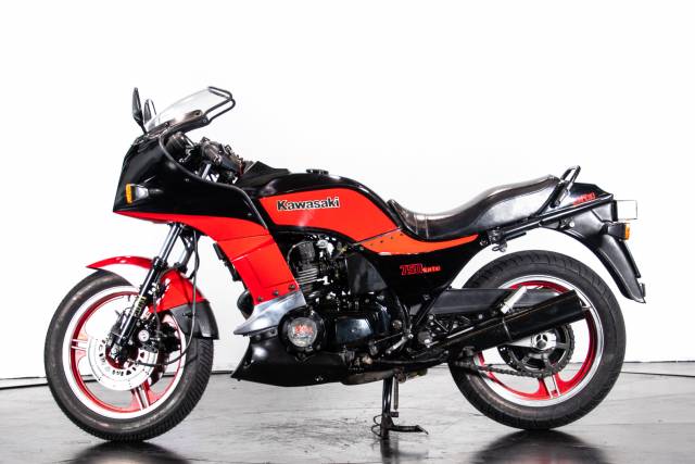 Imagen 1/19 de Kawasaki DUMMY (1984)