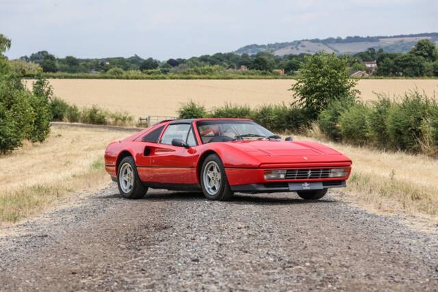 Imagen 1/21 de Ferrari 328 GTB (1986)