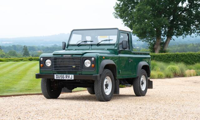 Image 1/50 de Land Rover Defender 90 Td5 (2006)