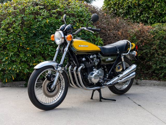 Image 1/26 of Kawasaki DUMMY (1973)