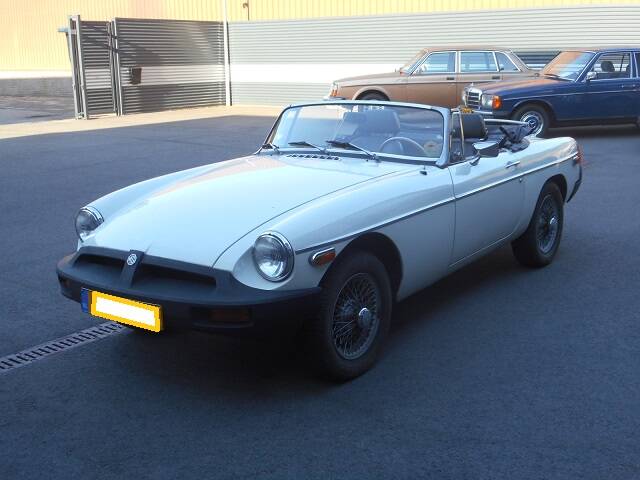 Image 1/21 of MG MGB (1980)