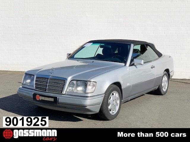 Immagine 1/15 di Mercedes-Benz E 200 (1995)