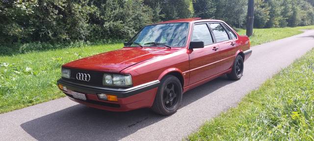 AUDI 90 Quattro Typ 85