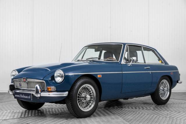 Image 1/50 de MG MGC GT (1969)