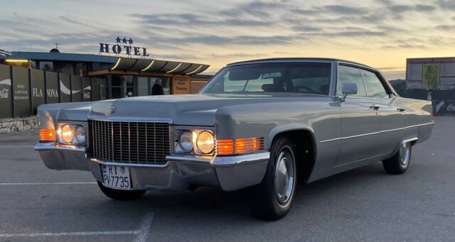 Bild 1/51 von Cadillac Sedan DeVille (1970)